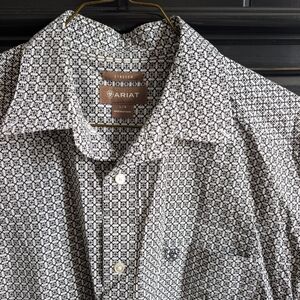 Ariat Men's Geometric Black and White Shirt